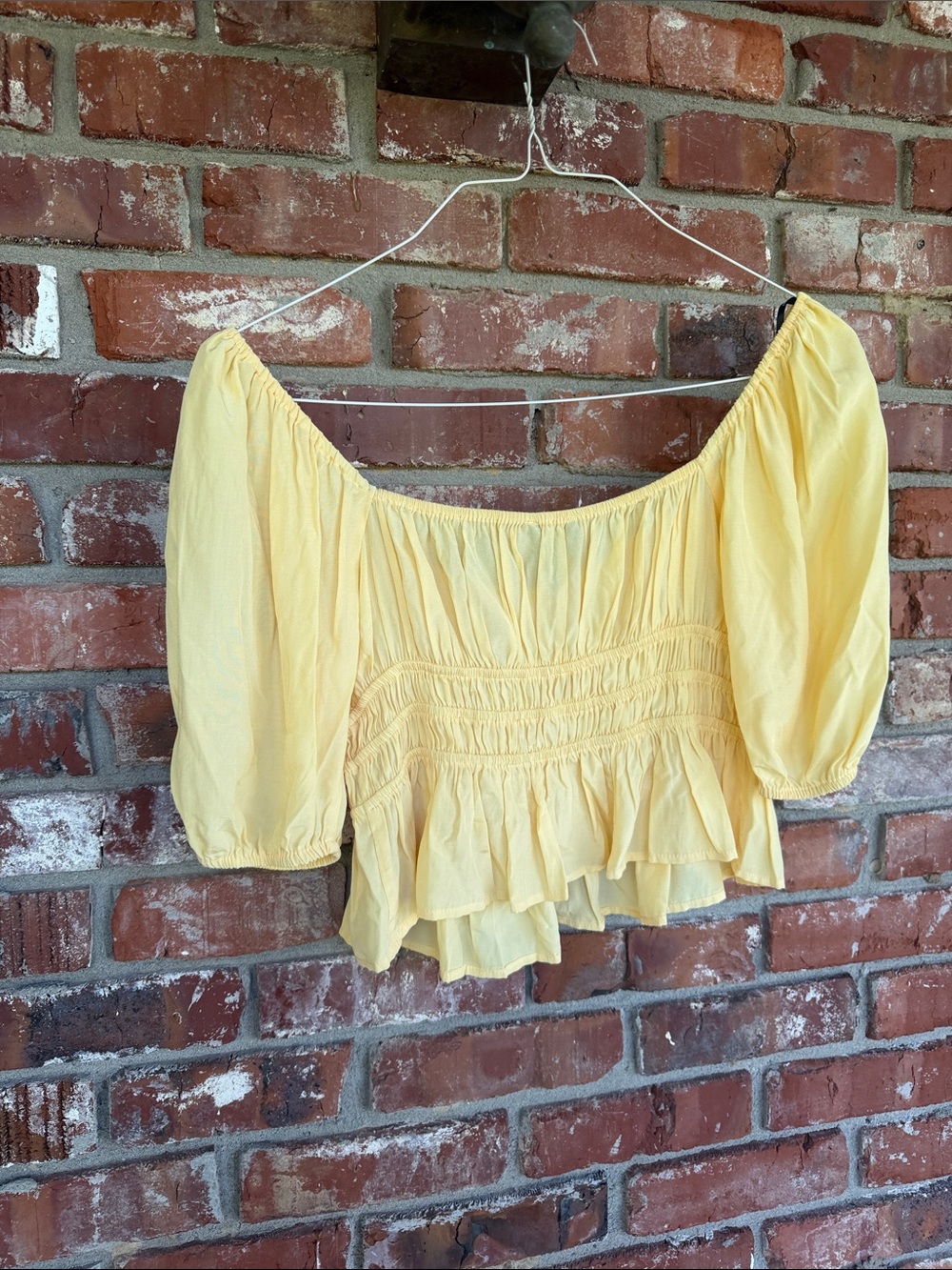 Forever 21 Light Yellow Crop Top size M - Picture 5 of 5